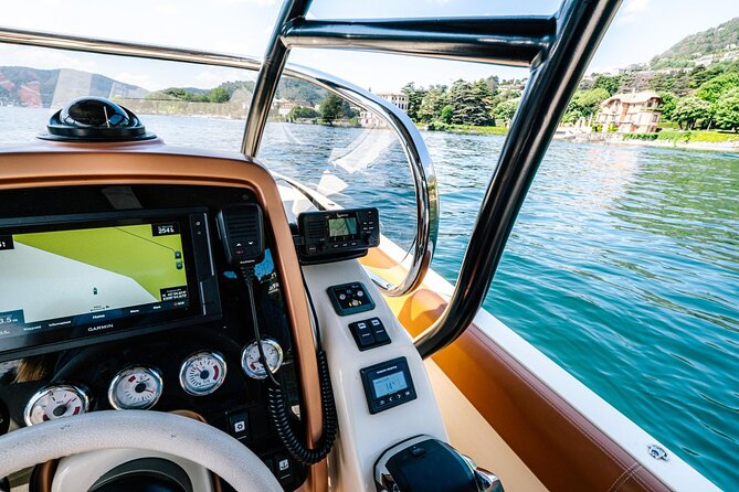 1H Luxury Cruise Como Lake Tender Yacht Invictus 9 Pax - First up: the Invictus 9 Pax feel on Lake Como