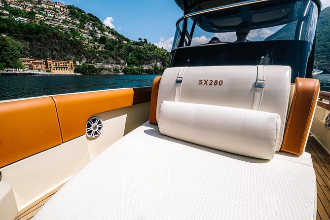 1H Luxury Cruise Como Lake Tender Yacht Invictus 9 Pax - Torno and the luxury hotel zone: Villa Pliniana and Il Sereno