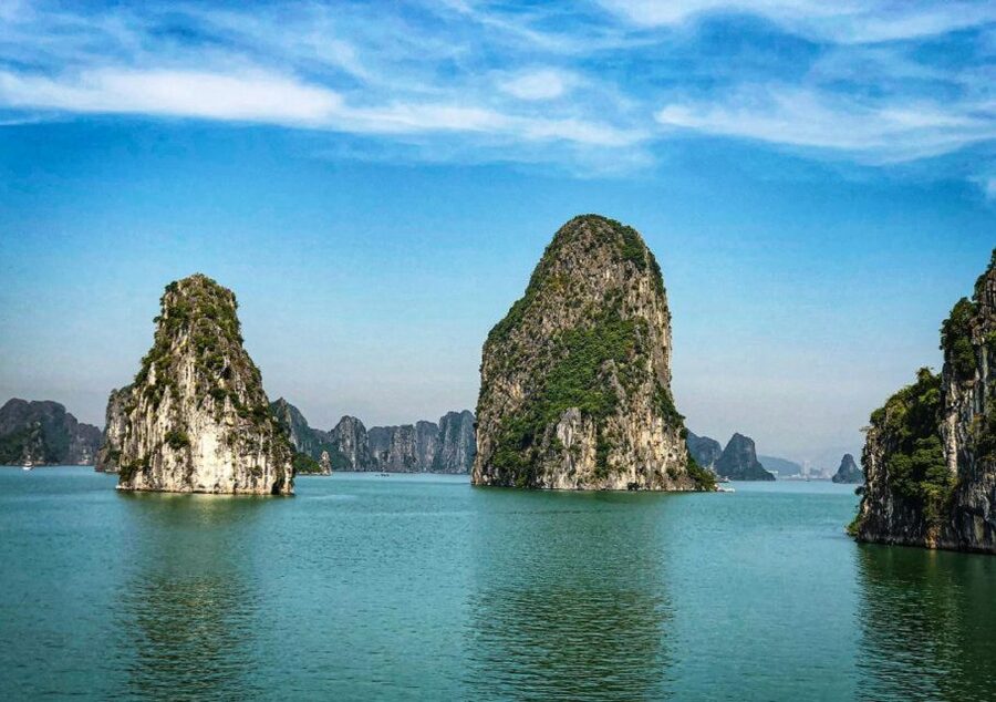 2-Day: Hanoi - Ninh Binh - Halong Bay Luxury Cruise - Sunset party on board: red wine, snacks, and the light show