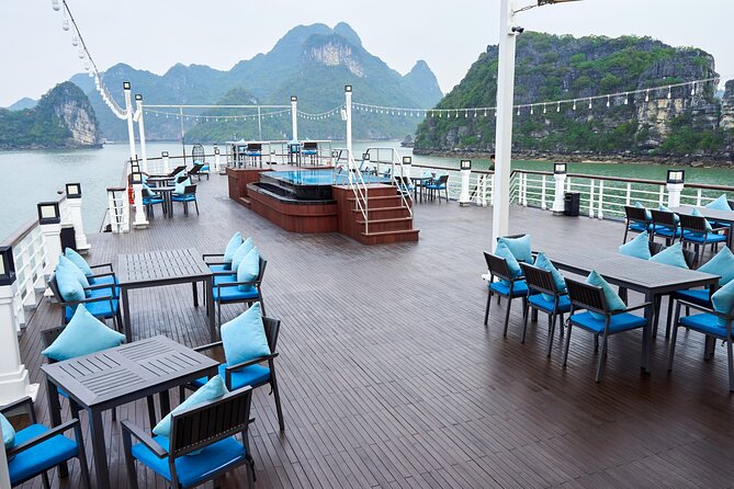 2-Day on 5-star Cruise, Lan Ha Bay | Kayak, Cycling, Live Music - Dark & Bright cave: one included stop that adds texture
