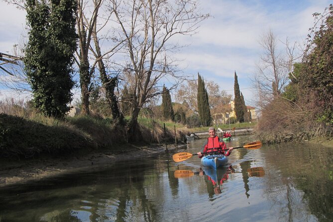 2 Hour Night Kayak Tour in Venice, premium experience with sunset - The Venice canals phase: quiet motion through real waterways