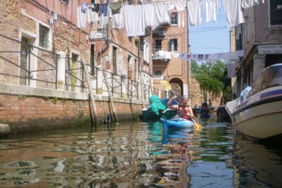 2 Hour Venice Canal Kayak Tour - Premium experience by day - The two-hour route: canals, lagoon time, and photo support
