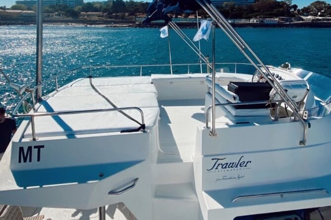2H Lisbon Private Luxury Catamaran Tour with Welcome Drink - Best Departure Time Strategy (No Guesswork Needed)