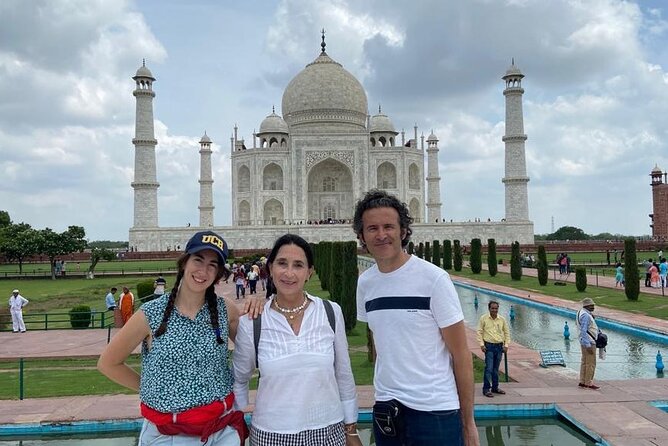 3-Day Luxury Golden Triangle Tour: New Delhi, Agra & Jaipur - Jaipur: Amber Fort views, Jal Mahal from the water’s edge, and cool cenotaphs