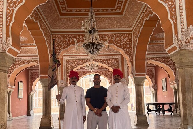 3-Day Luxury Private Golden Triangle Tour – Delhi, Agra & Jaipur - Day 2 in Agra: sunrise Taj Mahal, Agra Fort, Itmad-ud-Daula, and a stop at Fatehpur Sikri