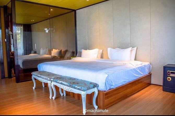 3 Day Private Tour in Maasai Mara with Lodge Luxury with Jeep - Day 1 game drive (4:30–6:30): your first real look at the reserve