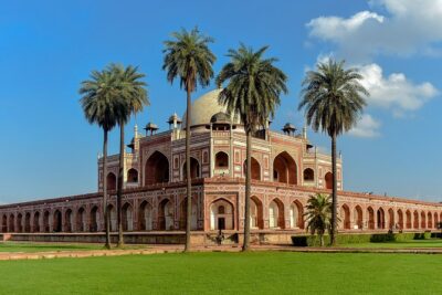 3 Days Private Luxury Golden Triangle Tour from Delhi - Day 2 in Agra: Sunrise Taj Mahal, Agra Fort, and a Strategic Stop at Fatehpur Sikri