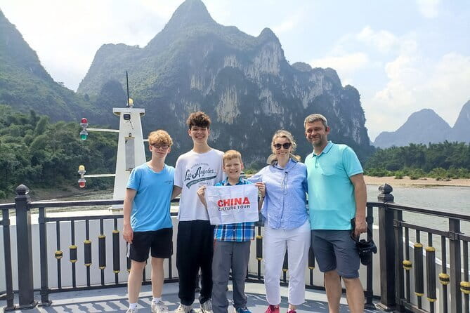 3 Days Private Luxury Guilin Highlights Tour - Xianggong Mountain near Xingping: Short Hike, Iconic River Sunrise Energy