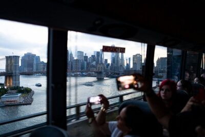 3 Hour Luxury Bus Tour of NYC Night Highlights - Start point reality: 822 8th Ave and no hotel pickup