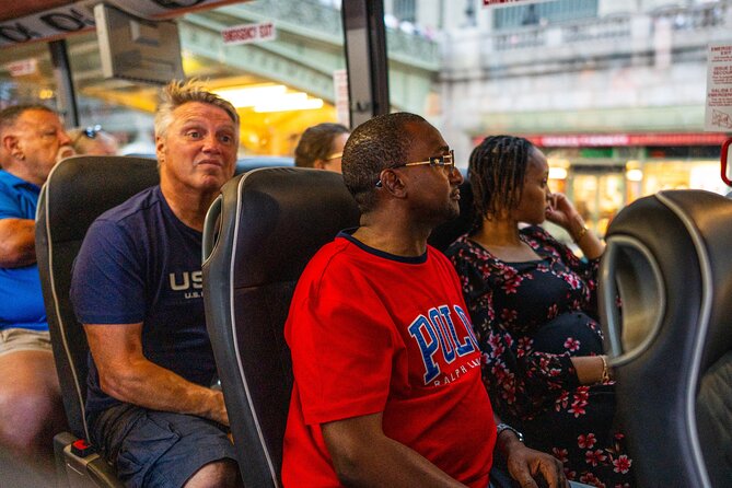 3 Hour Luxury Bus Tour of NYC Night Highlights - SoHo and Wall Street: quick hits of style and finance