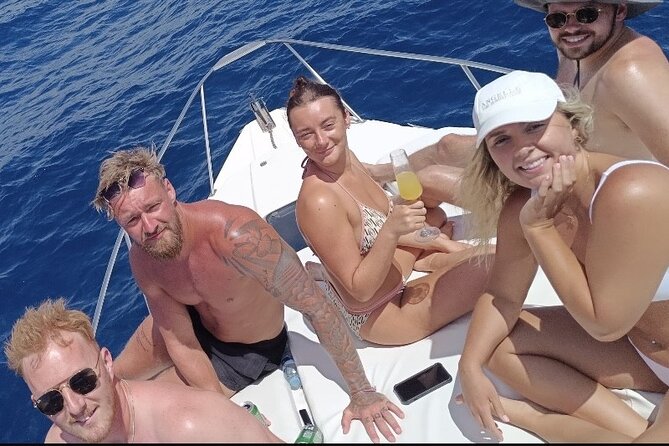 3 Hour VIP Private Luxury Boat Charter in Tenerife - Alcohol, Age Rules, and How That Impacts the Vibe