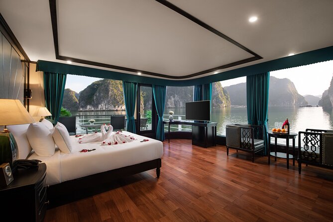 3D2N Luxury HaLong Bay with Aspira Cruise: kayak, Cat Ba island - A 3-Day Luxury Cruise That Also Gets You Off the Boat