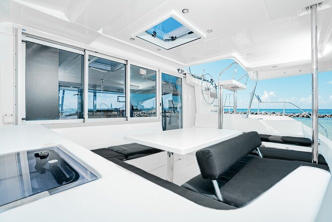 5-Hour 38'Luxury Catamaran All-Inclusive Tulum & Playa del Carmen - The food moment: ceviche lunch, onboard snacks, and that family-sauce detail
