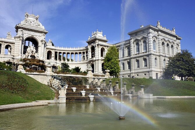 5-Hour Private Sightseeing Tour of the Provence from Marseille in Luxury Car - Palaces and Fountains: Palais du Pharo and Palais Longchamp