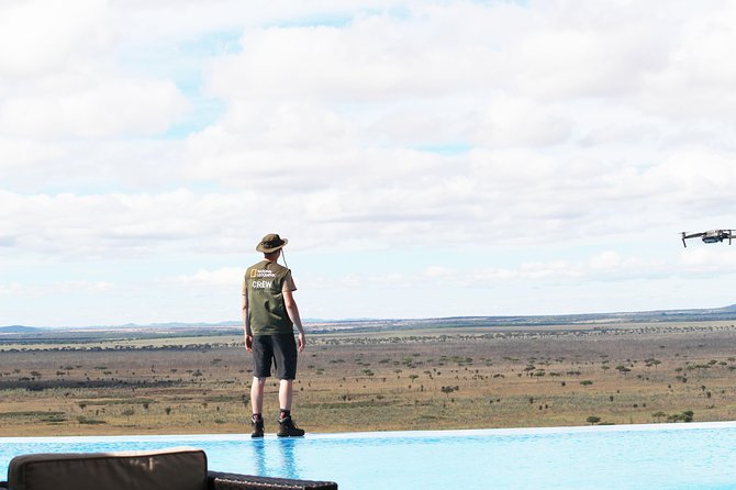 7-Day Premium Luxury Tanzania Safari All-Inclusive - Ngorongoro Crater day: the drive down and the wall-to-wall wildlife feel