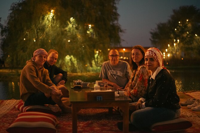 Al Marmoom Oasis Luxury Tent with Bedouin Dinner - What to wear, pack, and plan for (so the night feels easy)