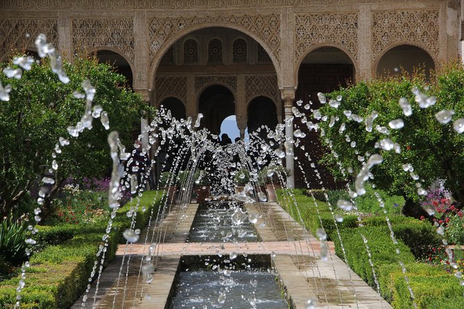 Alhambra & Generalife Skip the Line Premium Tour including Nasrid Palaces - Alcazaba fortress time: shorter stop, strong payoff