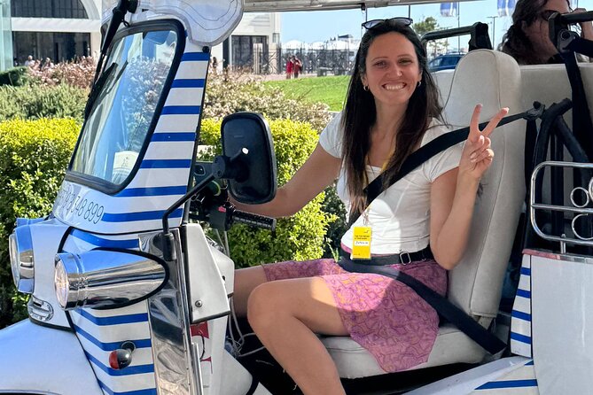 All City Premium Private Guided Tour by Tuk-Tuk in Lisbon - Meeting at Hard Rock Cafe and getting set for the ride