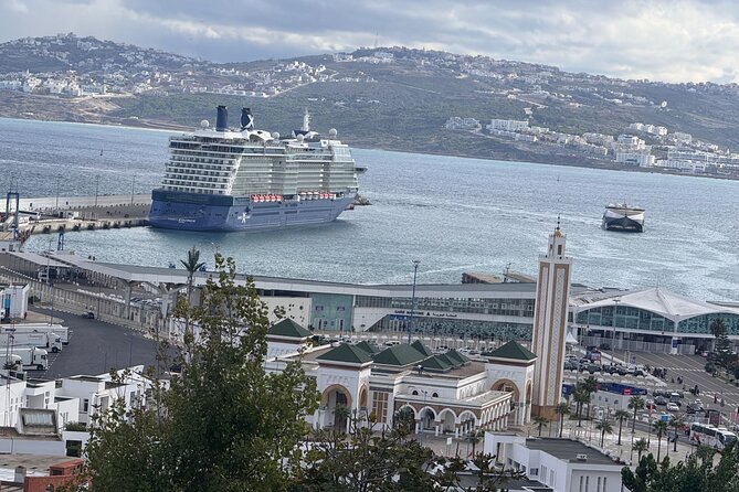 All-Inclusive Luxury Day Trip from Tarifa to Tangier - Coast photo stop: a quick start with a pay-off