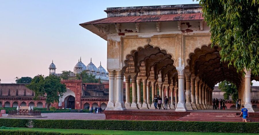All Inclusive Private Taj Mahal Luxury Tour from Delhi - Lunch in Agra: More Than a Pit Stop