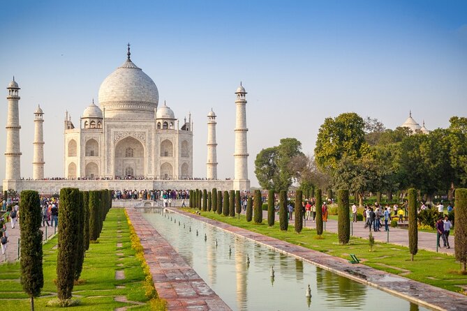 All Inclusive Private Taj Mahal Luxury Tour from Delhi by Car - Private transportation: the real comfort in a 12-hour day