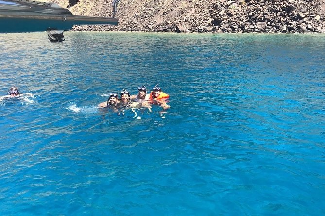 ALL-INCLUSIVE: Santorini Caldera Cruise with Greek Meal & Drinks - Why This 5-Hour Caldera Cruise Works for Most Santorini Trips