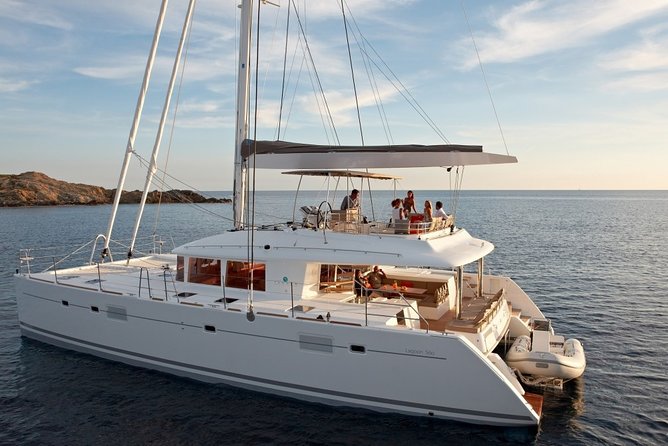 ALL-INCLUSIVE: Santorini Caldera Cruise with Greek Meal & Drinks - Red Beach and Mesa Pigadia: Two Swim Stops Without the Hassle