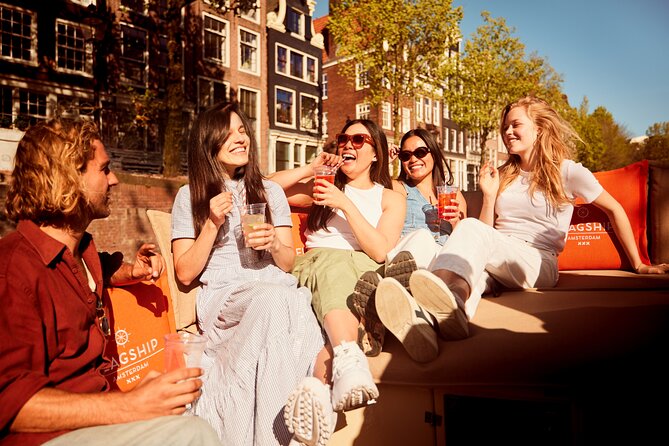 Amsterdam Classic Saloon Boat Canal Cruise with Live Guide - Getting there and fitting it into your Amsterdam day
