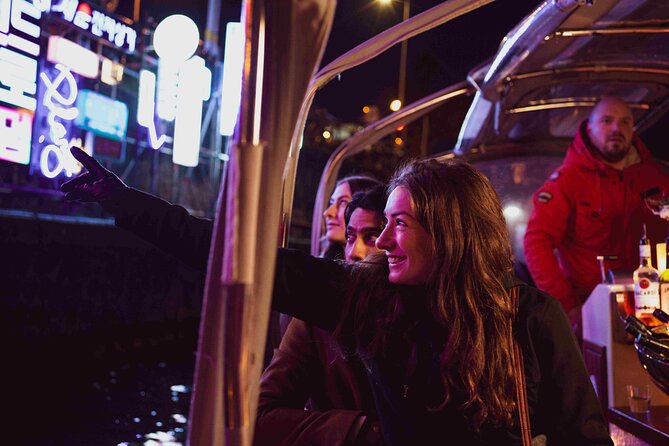 Amsterdam Light Festival: Canal Cruise + Bite & Unlimited Drinks - Bite and Unlimited Drinks: When the Upgrade Makes Sense