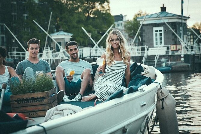 Amsterdam: Luxury Boat Cruise Unlimited Cocktails, Beers & Wines - Price and value at about $34.18: when it’s a smart buy