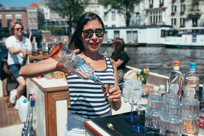 Amsterdam: Luxury Boat Cruise Unlimited Cocktails, Beers & Wines - Who should book this Gin & Tonic cruise with unlimited cocktails