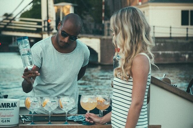 Amsterdam: Luxury Boat Cruise Unlimited Cocktails, Beers & Wines - Should you book this Amsterdam luxury canal cruise?