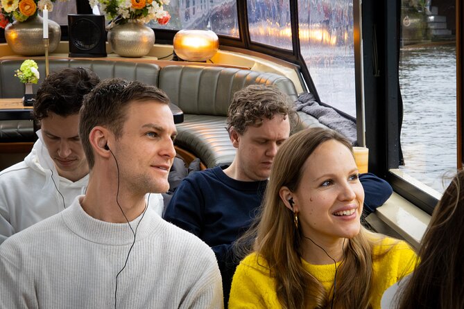 Amsterdam: Luxury Canal Cruise with Historic VR Experience - The luxury enclosed boat: comfort that changes the experience