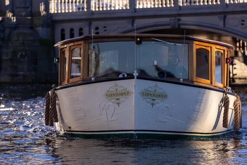 Amsterdam: Luxury Canal Cruise with Optional Snacks & Drinks - Prinsengracht, Anne Frank Museum Area, and Oudeschans