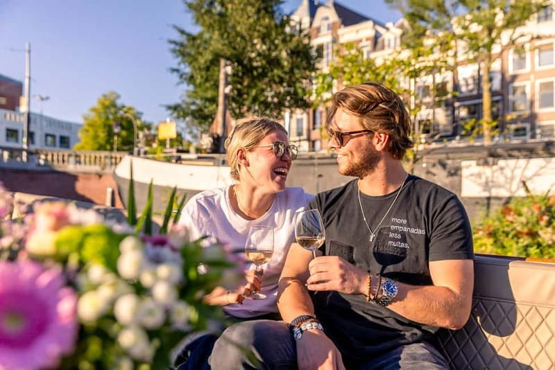 Amsterdam: Luxury Canal Cruise with Optional Snacks & Drinks - Seven Province Houses, Cheese Museum Ideas, and Houseboats