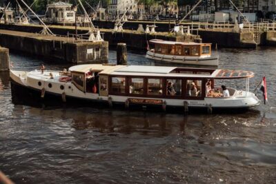 Amsterdam: Luxury Cruise Unlimited Cocktails & Snacks Option - Where You Board and How Amsterdam Weather Can Shift the Plan