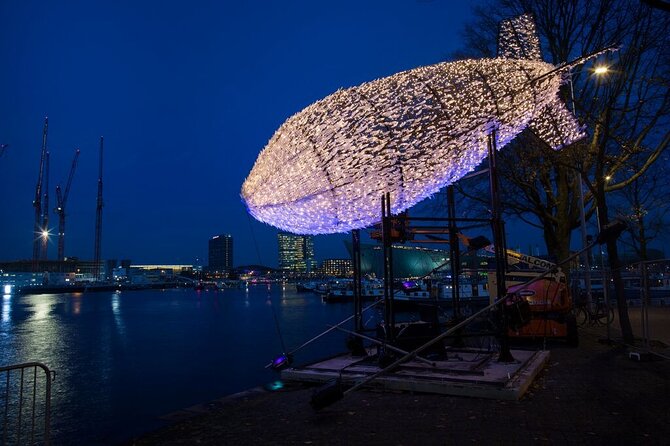 Amsterdam: Luxury Light Festival Cruise Unlimited Drinks Included - Getting there: Oudezijds Voorburgwal is close and straightforward