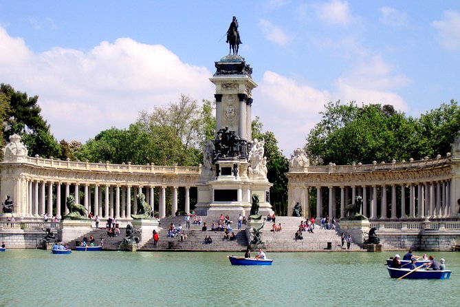 Arrival Transfer: Madrid Airport MAD to Madrid in Luxury Van - Price Per Person Value: When $99.62 Makes Sense