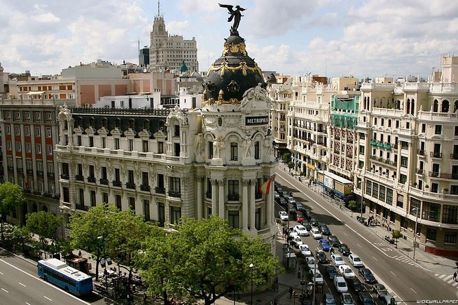 Arrival Transfer: Madrid Airport MAD to Madrid in Luxury Van - Drop-Off Experience: Door-to-Door Without the City Maze