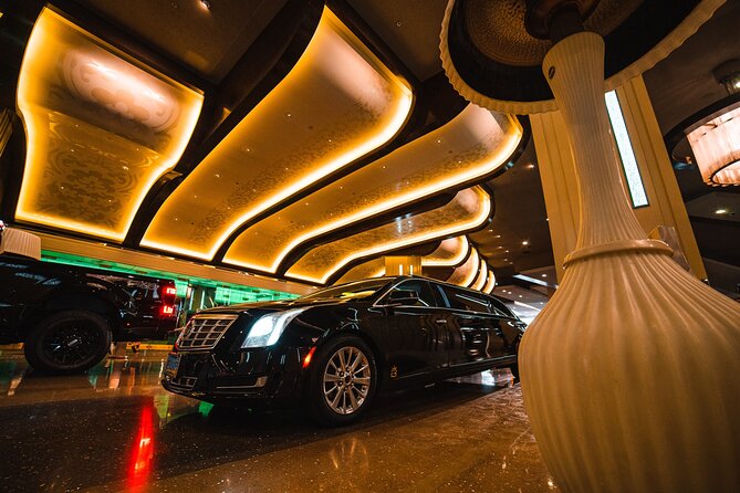 Arrival Transfer: Private Luxury 8 Passenger Limousine Service - Timing at the airport: what to expect on a real arrival
