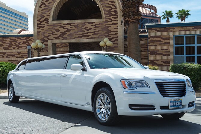 Arrival Transfer: Private Luxury 8 Passenger Limousine Service - Price and value: when this one-way transfer makes sense