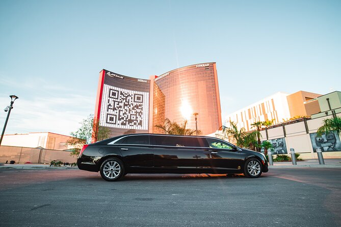 Arrival Transfer: Private Luxury 8 Passenger Limousine Service - Strip hotels and direct drop-off: less moving parts