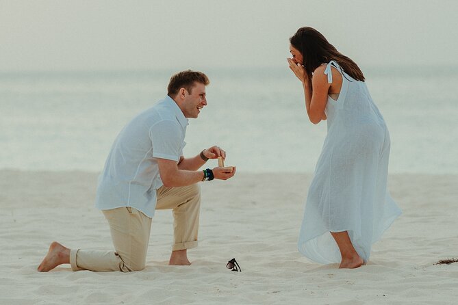 Aruba Eagle Beach Romantic Sunset Picnic in a Luxury Cabana - Who this is best for on an Aruba trip