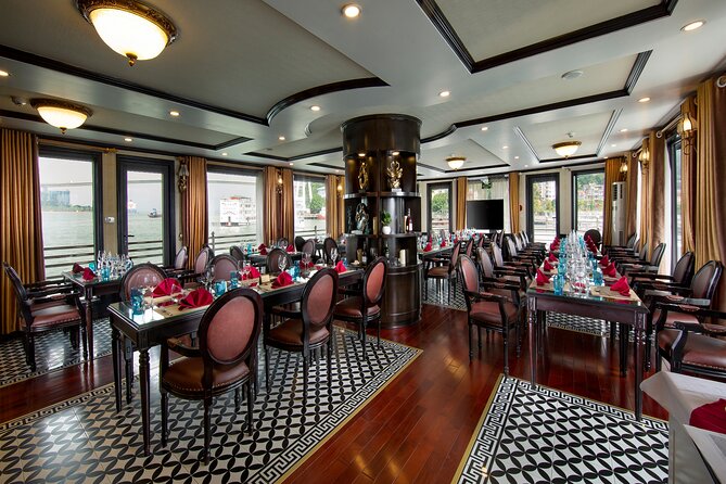 Athena Royal Cruise - Luxury Halong Bay Overnight Cruise 2D1N Tour - The guide factor: what Link seems to do right