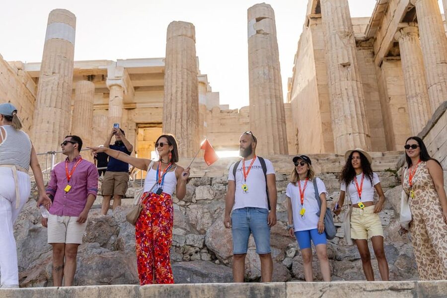 Athens: Acropolis and Acropolis Museum Premium Guided Tour - The south-slope approach: smart routing for less pressure