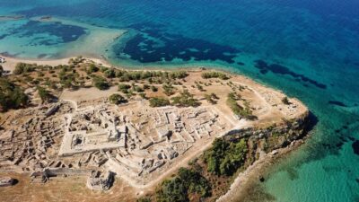 Athens: Aegina Island Small Group Premium Guided Tour - From Piraeus Ferry to the Island Bus Ride: the Saronic Gulf in Motion