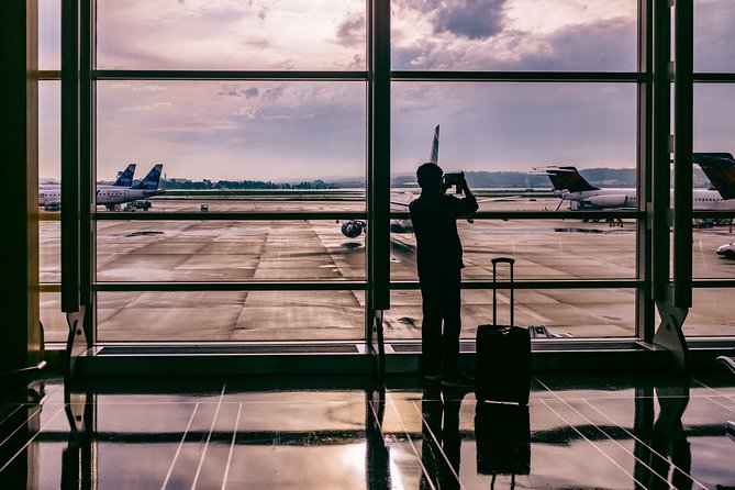 Athens AirPort To Athens Hotels Luxury Private Transfer Service - Door-to-door drop-off: hotels, Airbnbs, and the port