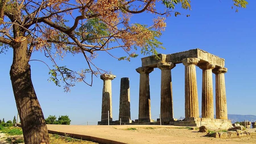 Athens: Corinth Canal, Mycenae & Nafplio Premium Guided Tour - Ancient Mycenae isn’t just ruins: it’s a guided story you can follow