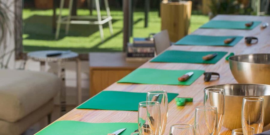 Authentic Premium Paella & Sangria in a Stunning Location - Why this Barcelona paella class feels more Catalan than touristy