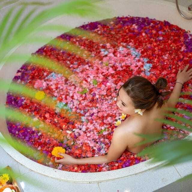 Bali: Luxury Spa Balinese Massage scrub Flower bath 2 Hour - The Flower Bath Finale: Calm, Slow, and Worth the Waiting